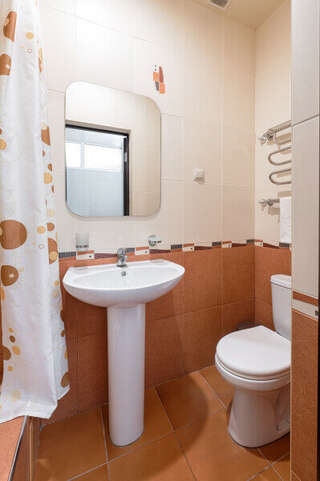 Гостиница Эллада Лазаревское Эконом (без балкона, муляж окна )-11